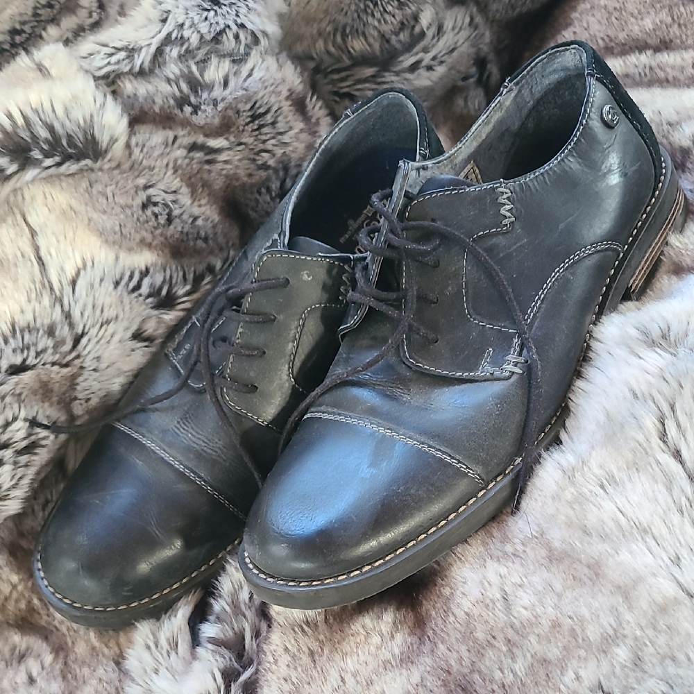 Penguin Classic Black Leather Men's Shoes. 10.5
